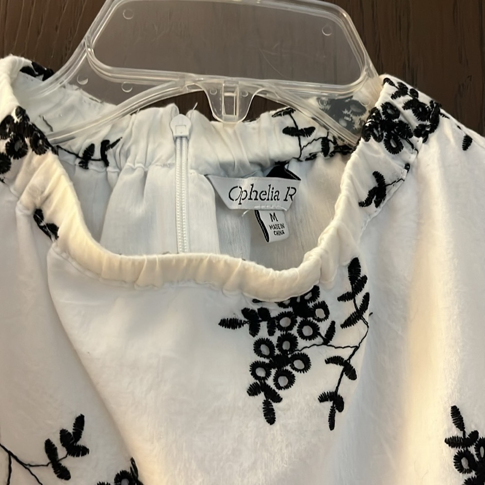 Ophelia Roe white capped sleeve with ruffle. Navy blue embroidered. Size Medium. - Picture 3 of 10